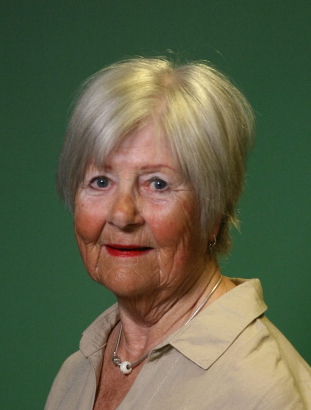 Yvonne Lundell